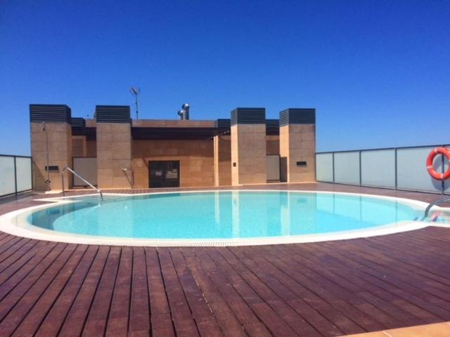 Gatu Premium Racimo, Terraza, Piscina, Aire Ac, Wifi Y Parking " Preferente Mayores De 25 Anos Y Familias " El Puerto de Santa Maria Luaran gambar