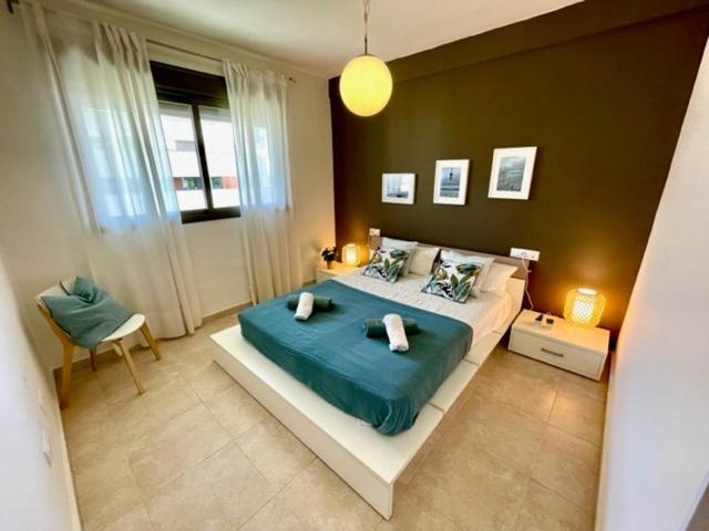 Gatu Premium Racimo, Terraza, Piscina, Aire Ac, Wifi Y Parking " Preferente Mayores De 25 Anos Y Familias " El Puerto de Santa Maria Luaran gambar